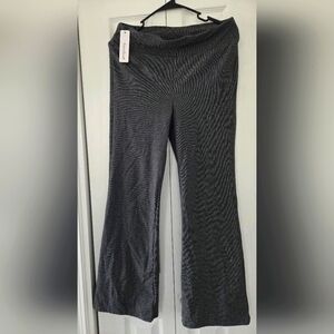 Women Gray Flared Pull On Pants